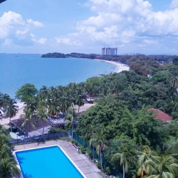 Nat'S Seri Bulan Beach, Pool Home @Teluk Kemang Porto Dickson Exterior foto